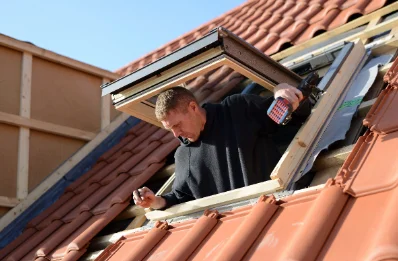 Pose de fenêtres de toit Velux à Donnay